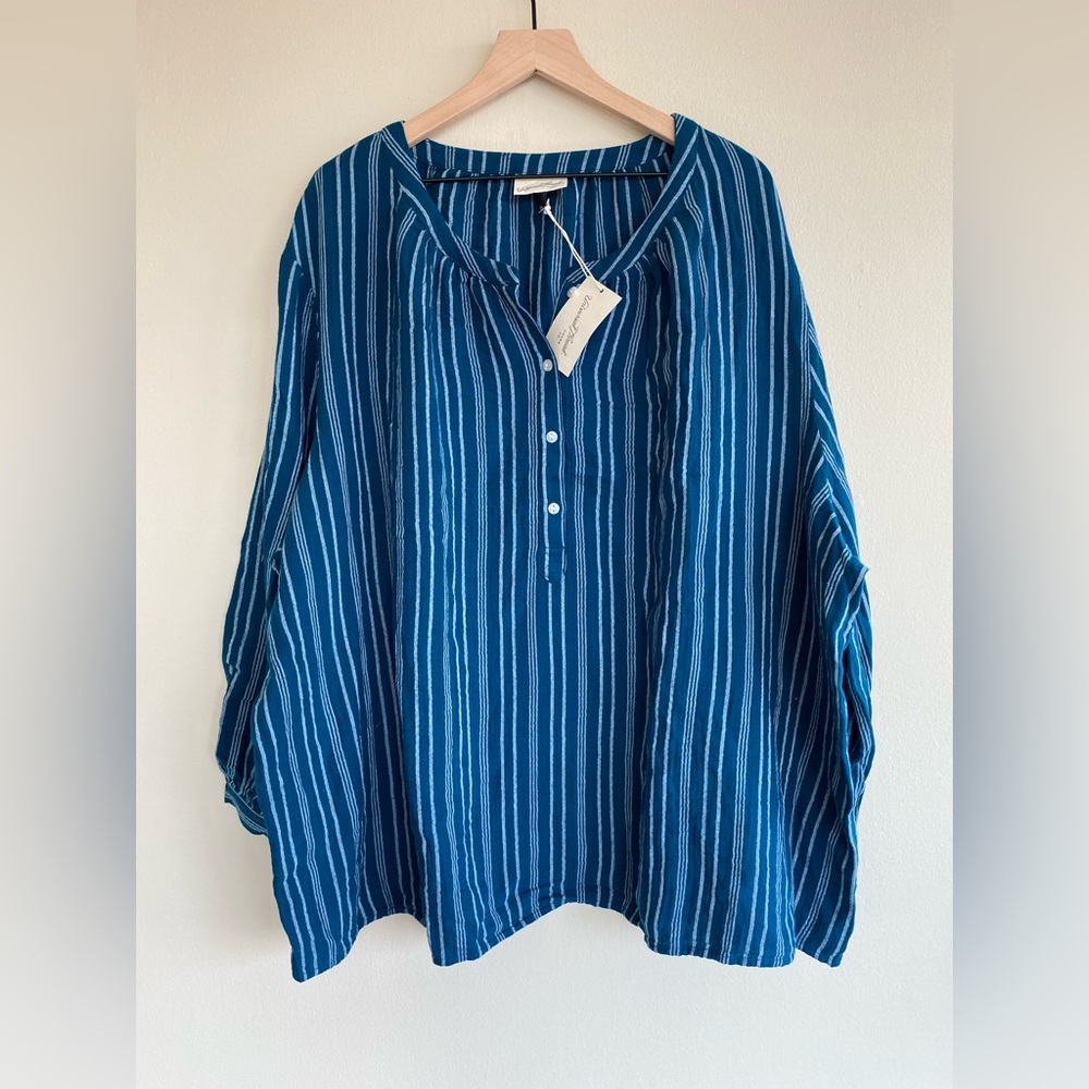 Womans plus sized clothes